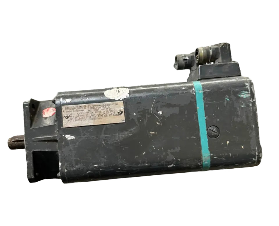 Siemens 1FT5064-0AC01-1 Permanent Magnet Servo Motor 4.2Nm 2000RPM 150V IP64