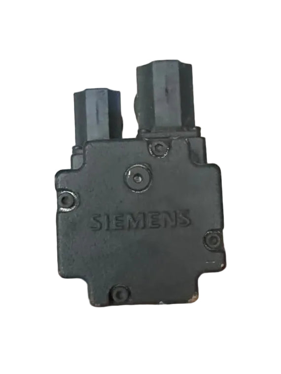 Siemens 1FT6021-6AK71-4AH5 Brushless Servo Motor 126V 6000 RPM with Brake