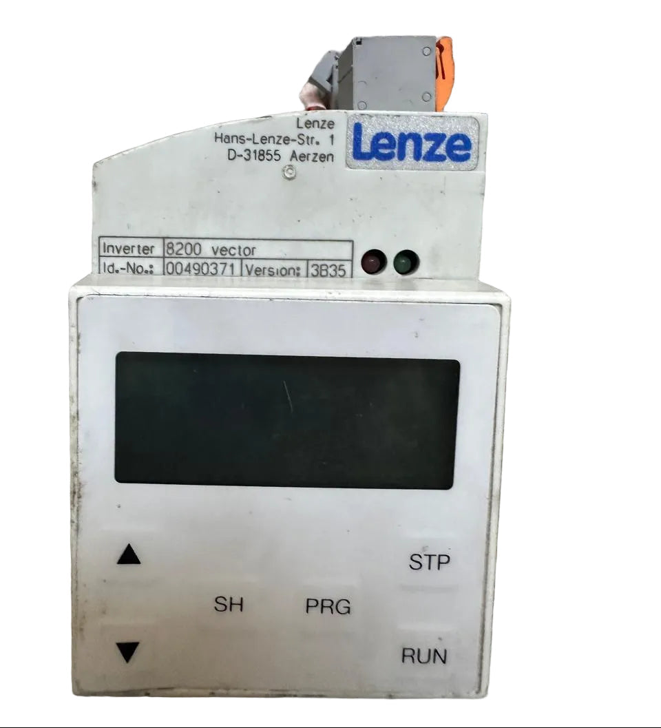 Lenze 8200 Vector E82EV222_2C 2.2kW AC Frequency Inverter Drive 230V 3HP VFD