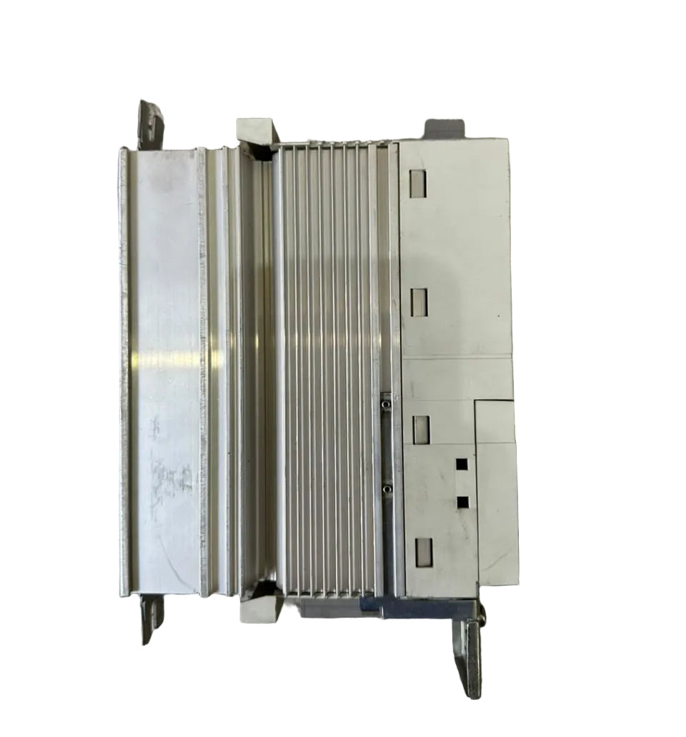 Lenze E82EV751_2C 8200 Vector AC Frequency Inverter Drive 0.75kW 230V 1HP