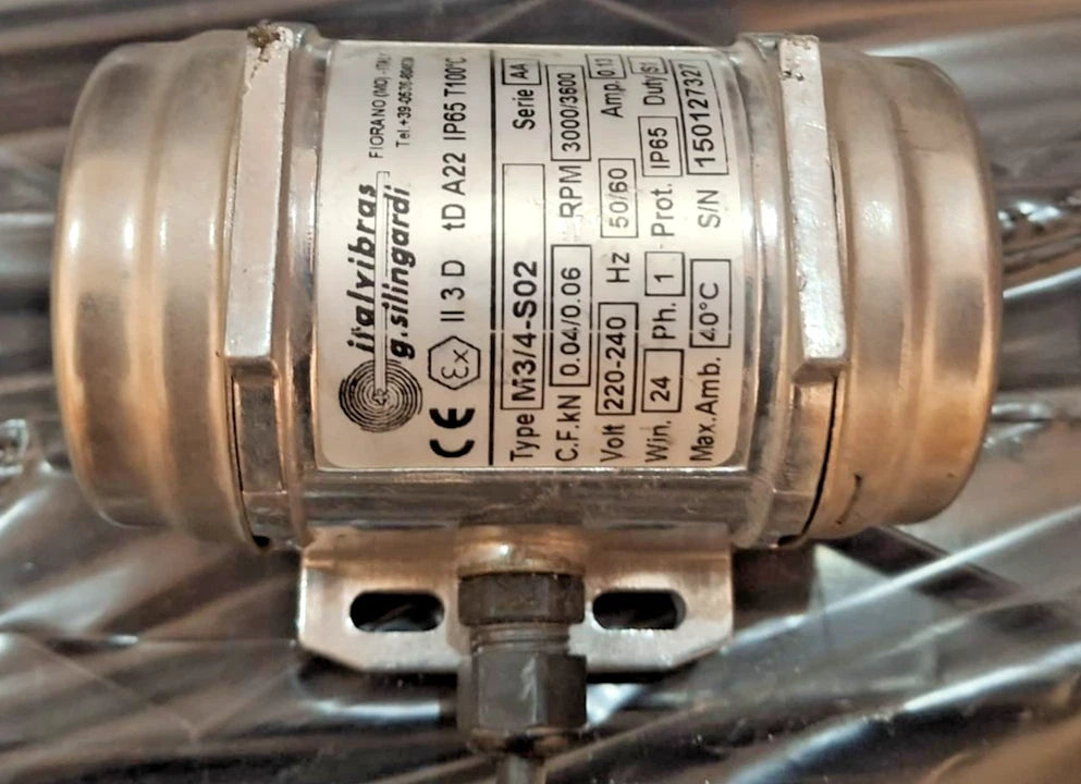 Italvibras M3/4-S02 Industrial Vibrator Motor 24W 220-240V 3000/3600 RPM