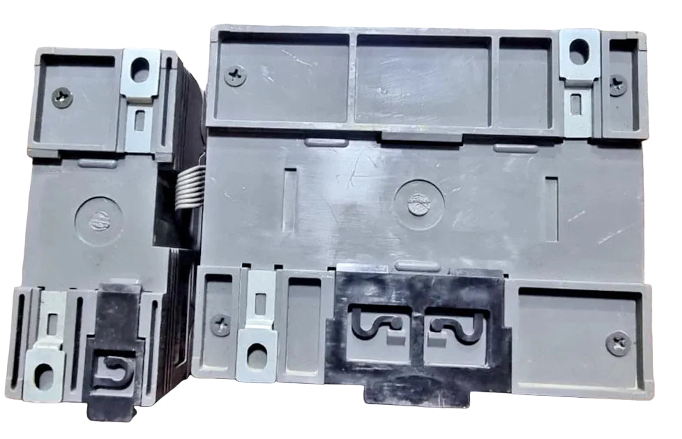 Keyence KV-40T2W PLC Controller with KV-8EX Expansion Module – Made in Japan