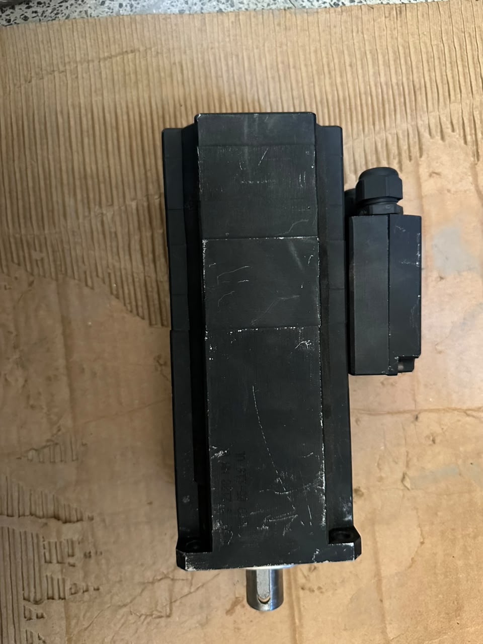 Parker Automation SMBA10021065193M64 AC Servo Motor 56V 2200 RPM 6 Nm with 24V Brake