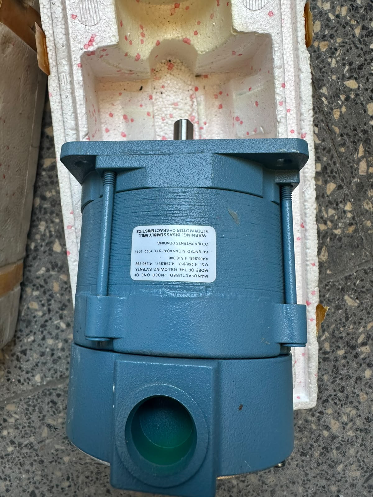 Superior Electric SLO-SYN SS221T Synchronous Stepping Motor 120V 72 RPM