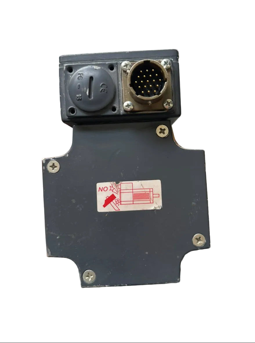 Selema SMS T-1-M2-030-00-02-43 Brushless Servo Motor 0.54kW 3000 RPM 180V